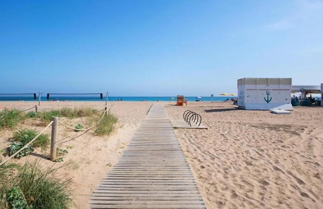 Marplana Lägenhet Castelldefels Exteriör bild